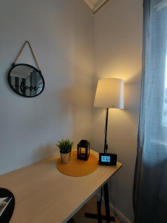 Center Danube Street Apartment Újvidék Kültér fotó