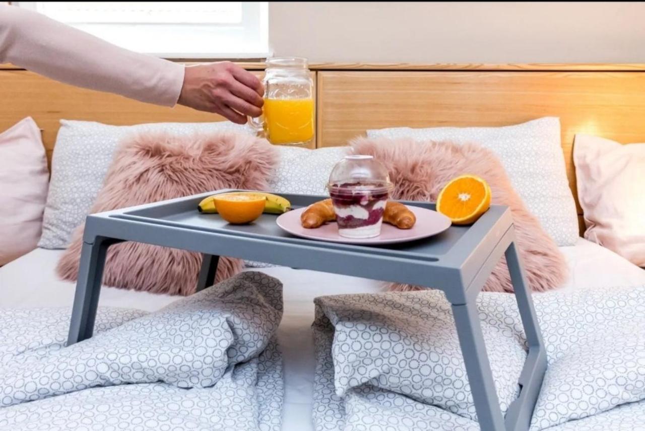 Center Danube Street Apartment Újvidék Kültér fotó
